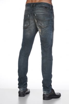 Kot ve polyviscon pantalon retimi yaplr.  Kendi tasarim urunlerimiz ile imalat,  koli teslimi urun uretimi yaplr.  Alt grup tecrbesini kalite ile birletirerek imalat ve sevkiyat sureci tamamlanyor.  Alt grupta her turlu urun imalat yapmak iin tecrbeli ekibimizle hazrz.  Dnyann her yerine urun sevkiyati yapabiliriz<br><br>Haftalk 2500 adet pantolon imalat yaplr.  
Uretim sureci,  2 Surec olmak olarak imalat yaplyor.  

1.  Kendi tasarimmz olan numunelerden veya musteriden gelen numune ile tum satn almalar yaplarak imalati yaplyor.  

2.  Mteri kuma ve malzeme verip,  Kesim- Nak- Bask- Dikim- Ykama- Ukp sureleri olarakda imalat yapabiliyoruz.  